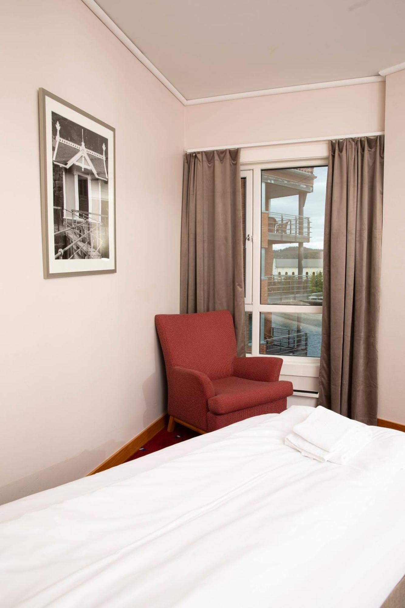 Home Hotel Bryggeparken Шіен Екстер'єр фото
